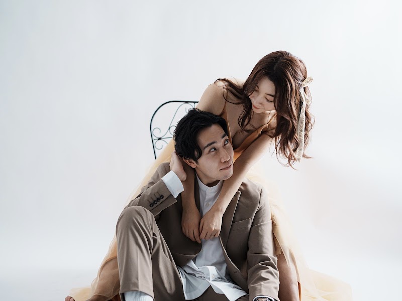 フォトウェディング・前撮り専門のセルフ写真館 INAI WEDDINGのスタジオイメージ